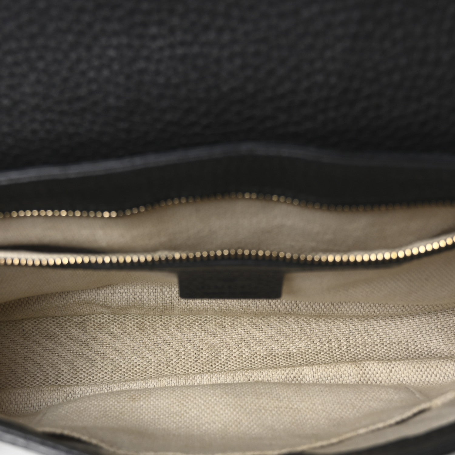 Gucci Pebbled Calfskin Medium Soho Flap Crossbody Black 5 of 10