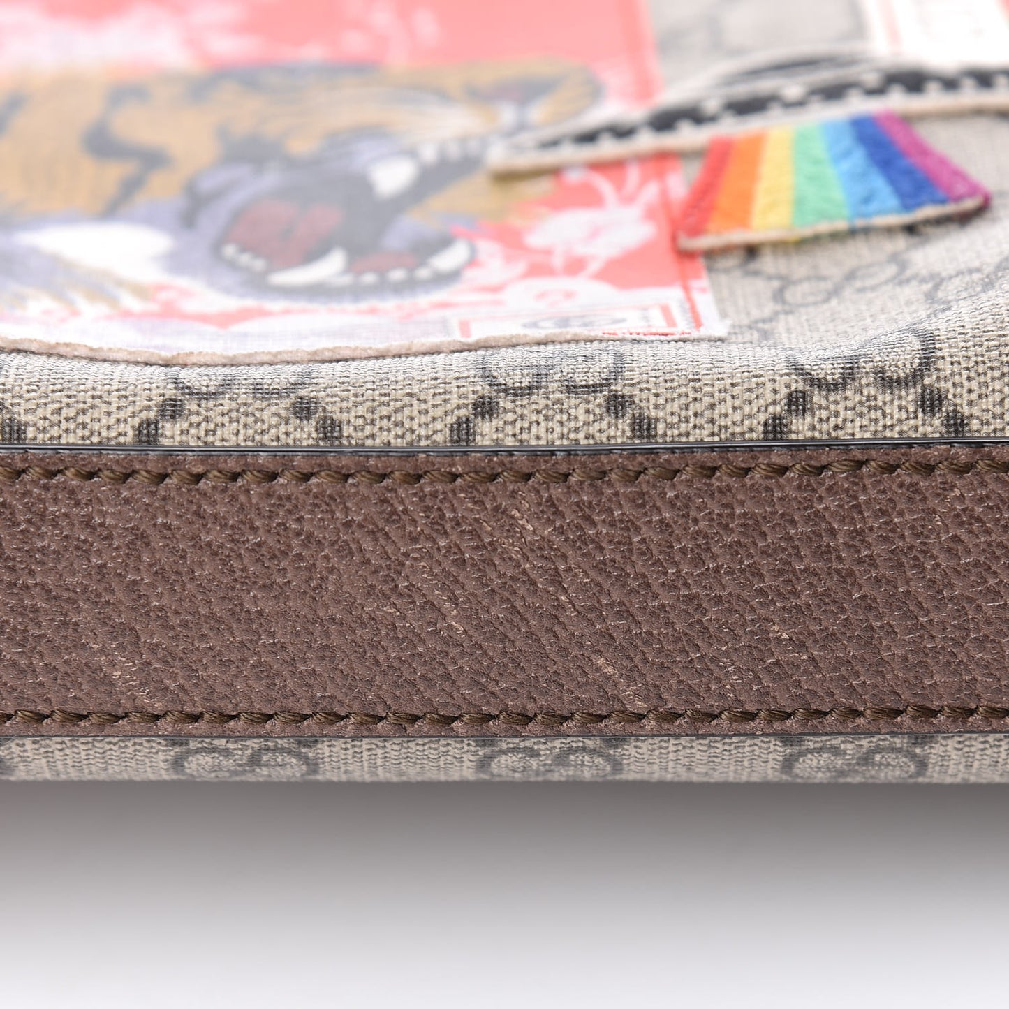Soft GG Supreme Monogram Courrier Web Medium Flat Messenger Bag Beige New Acero Multicolor