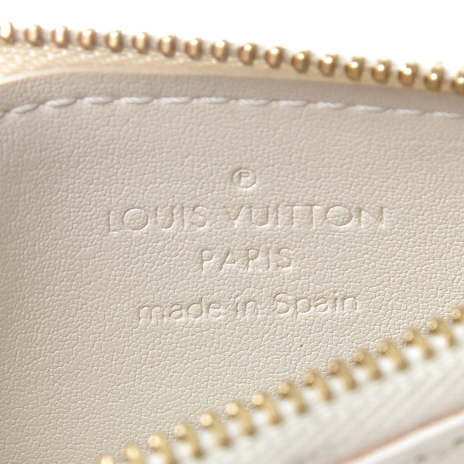 Louis Vuitton Suhali Key Pouch White 6 of 7