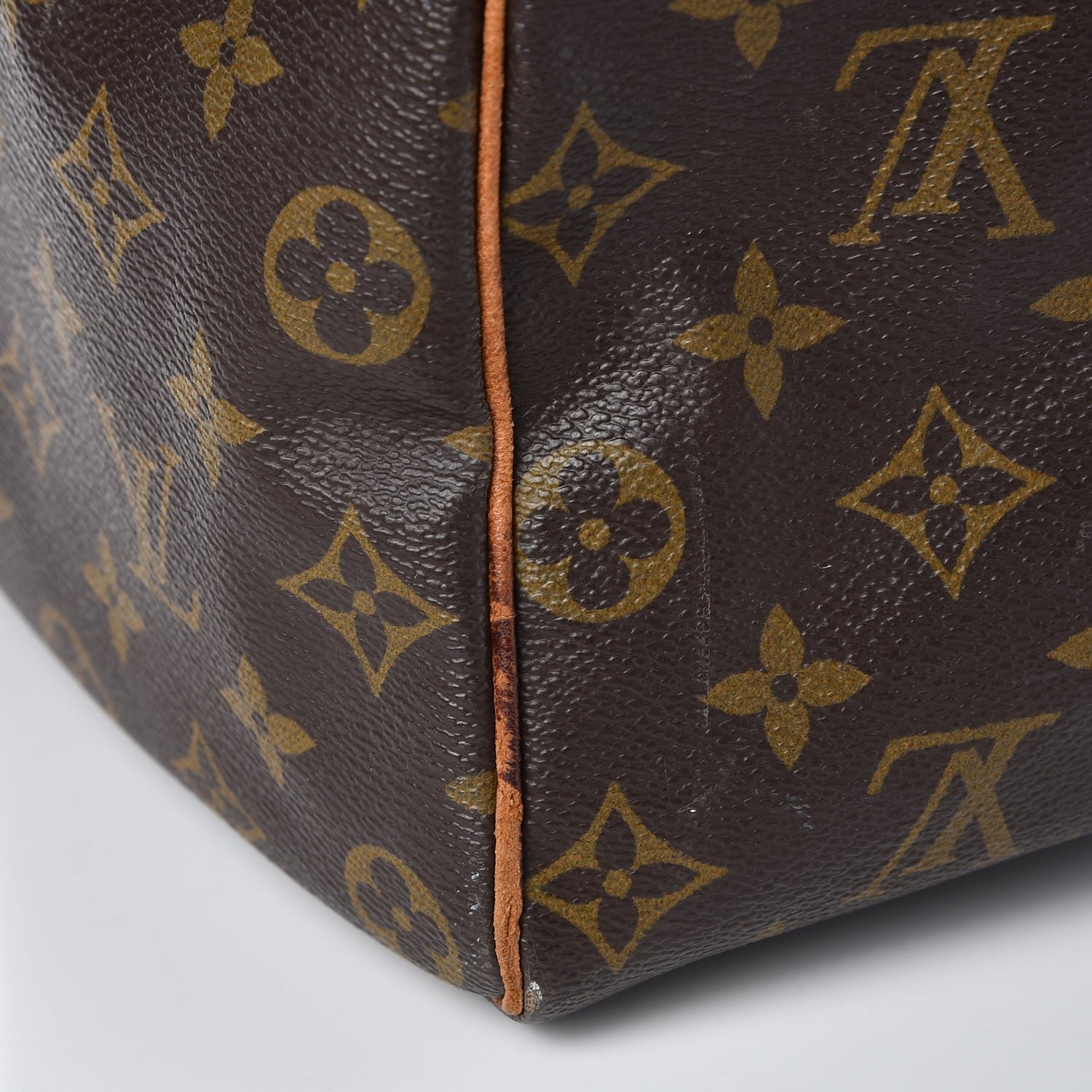 Louis Vuitton Monogram Speedy 40 17 of 21