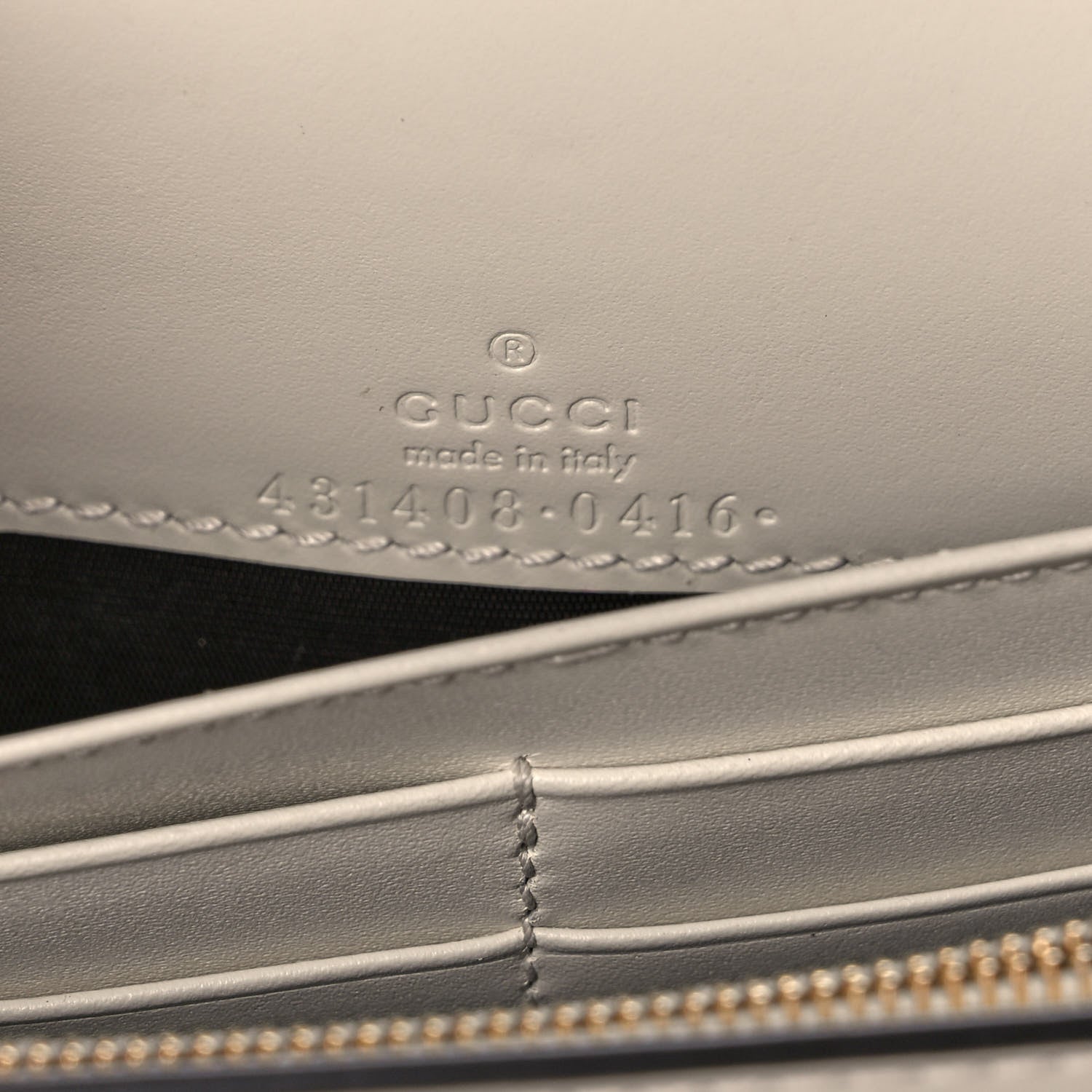 Gucci Guccissima Signature Bowy Chain Wallet Mystic White 6 of 10