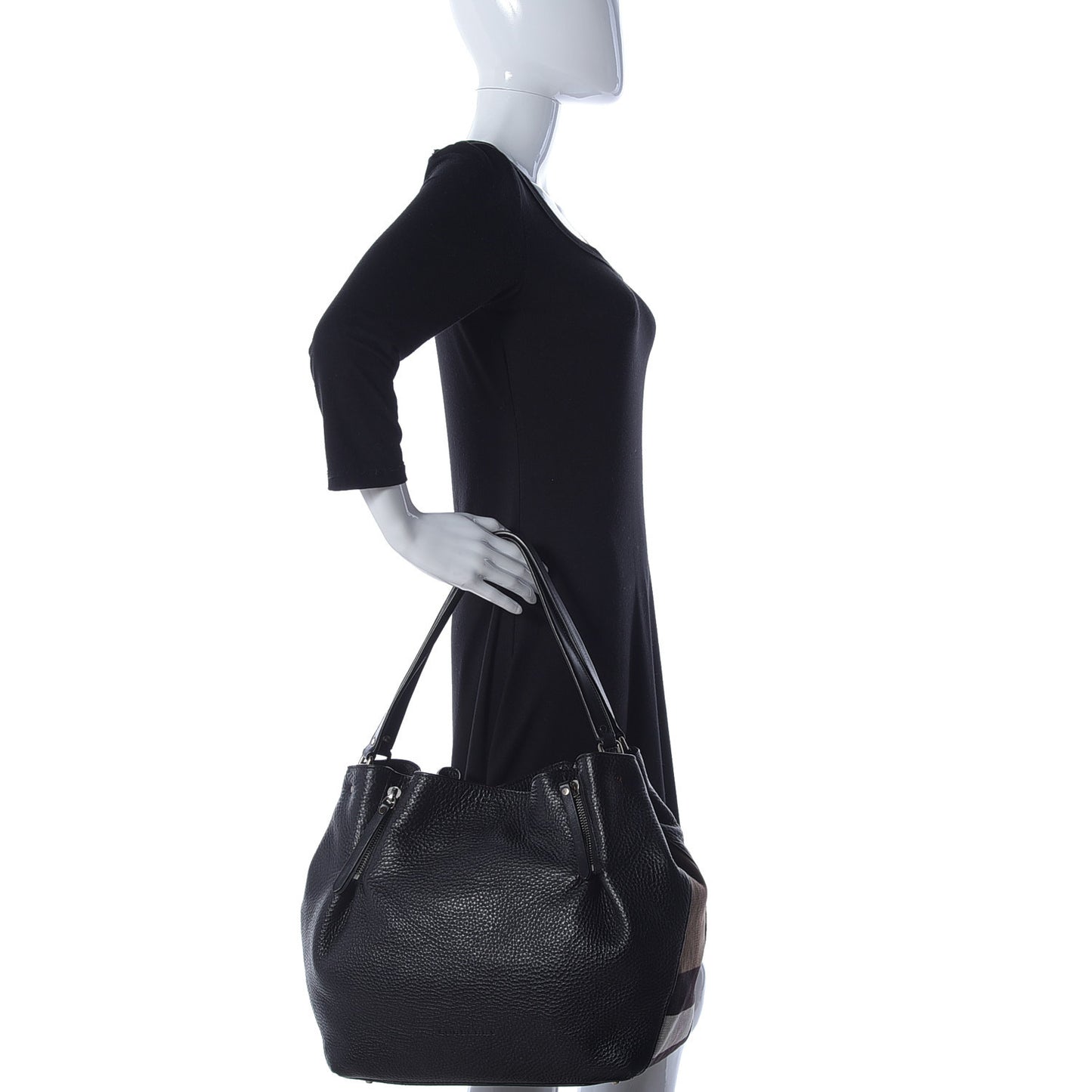 Grainy Calfskin House Check Medium Maidstone Black