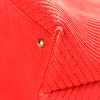 Chanel Wrinkled Lambskin Chevron Quilted Large Surpique Tote Red 10 of 20
