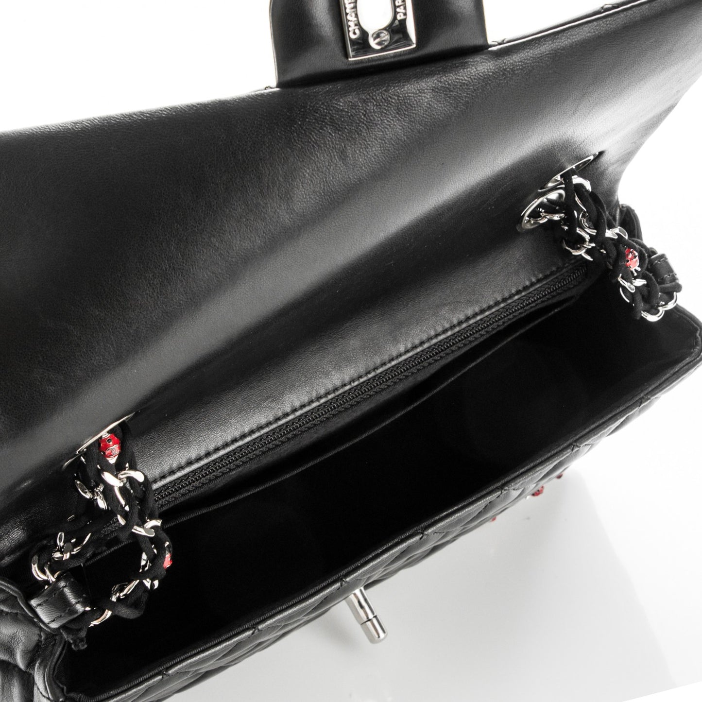 Lambskin Quilted Medium Ladybug Flap Black