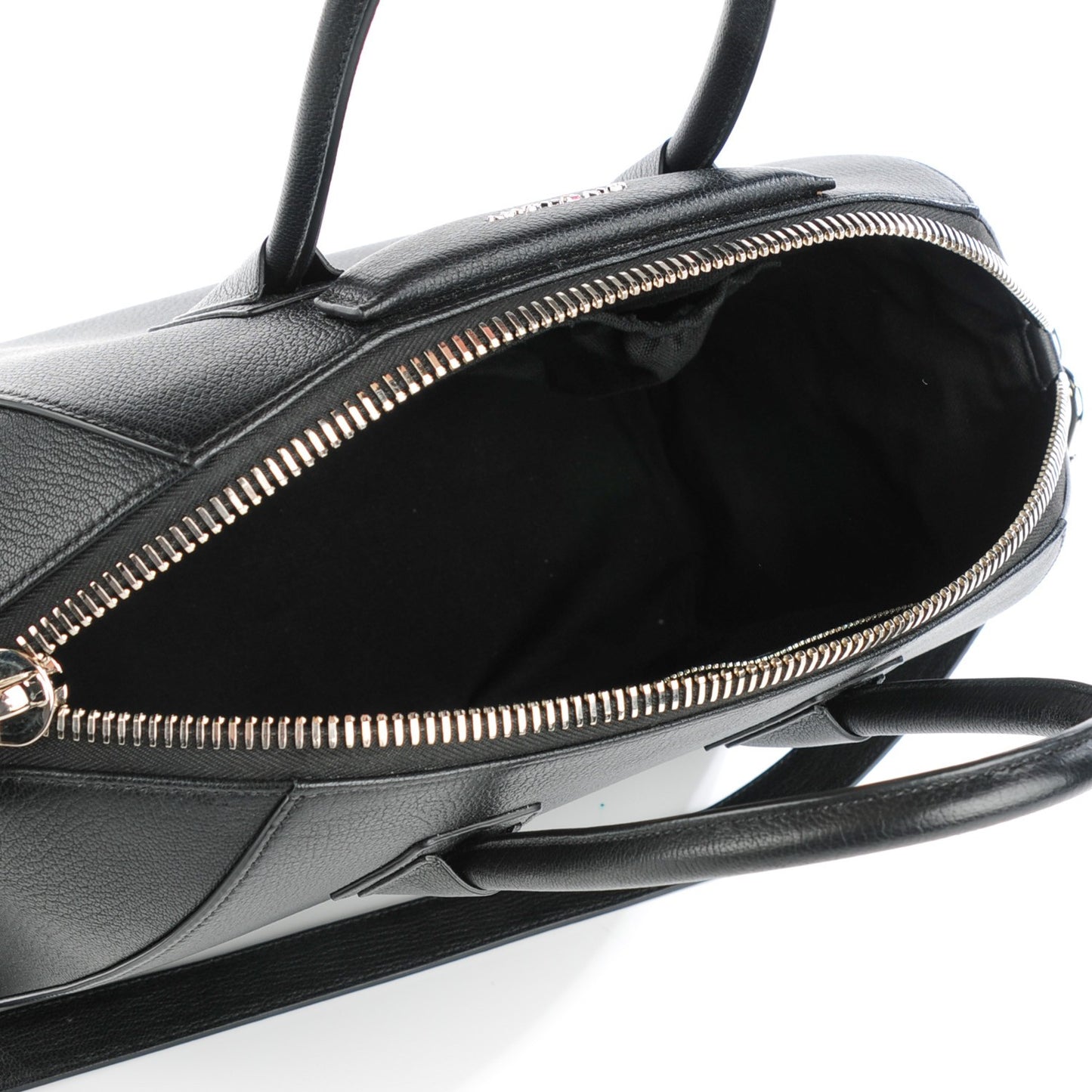 Sugar Goatskin Medium Antigona Black