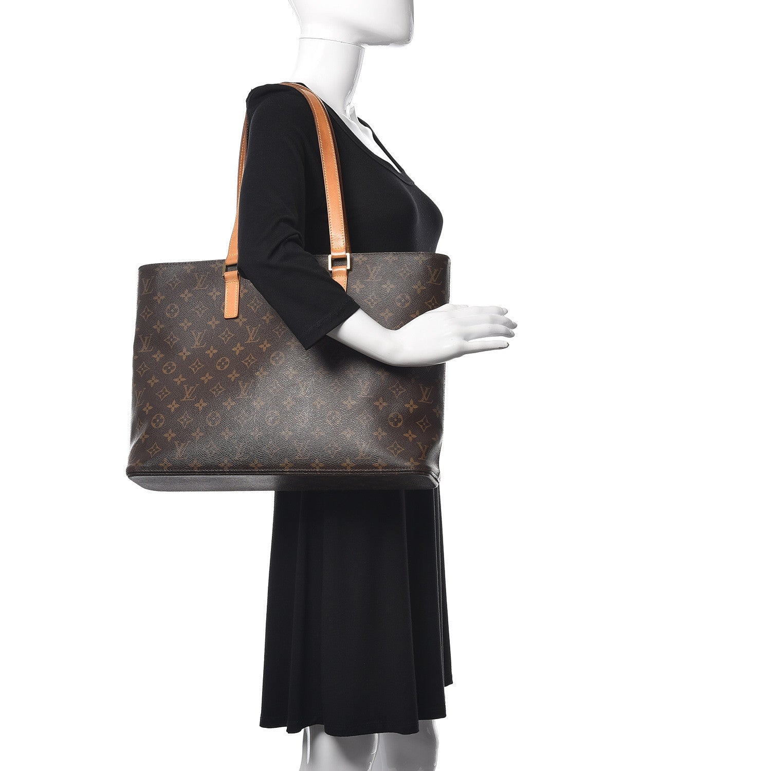 Louis Vuitton Monogram Luco 2 of 19