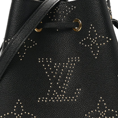 Louis Vuitton Empreinte Monogram Giant Studded Neonoe BB Black 7 of 9
