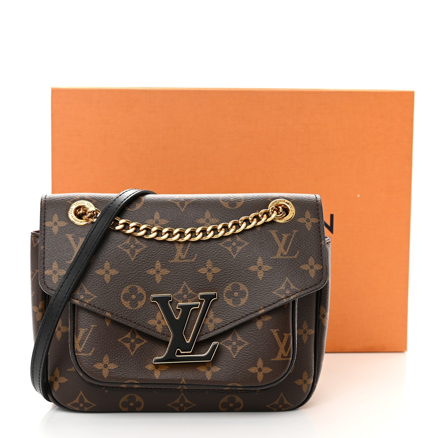 Monogram Passy