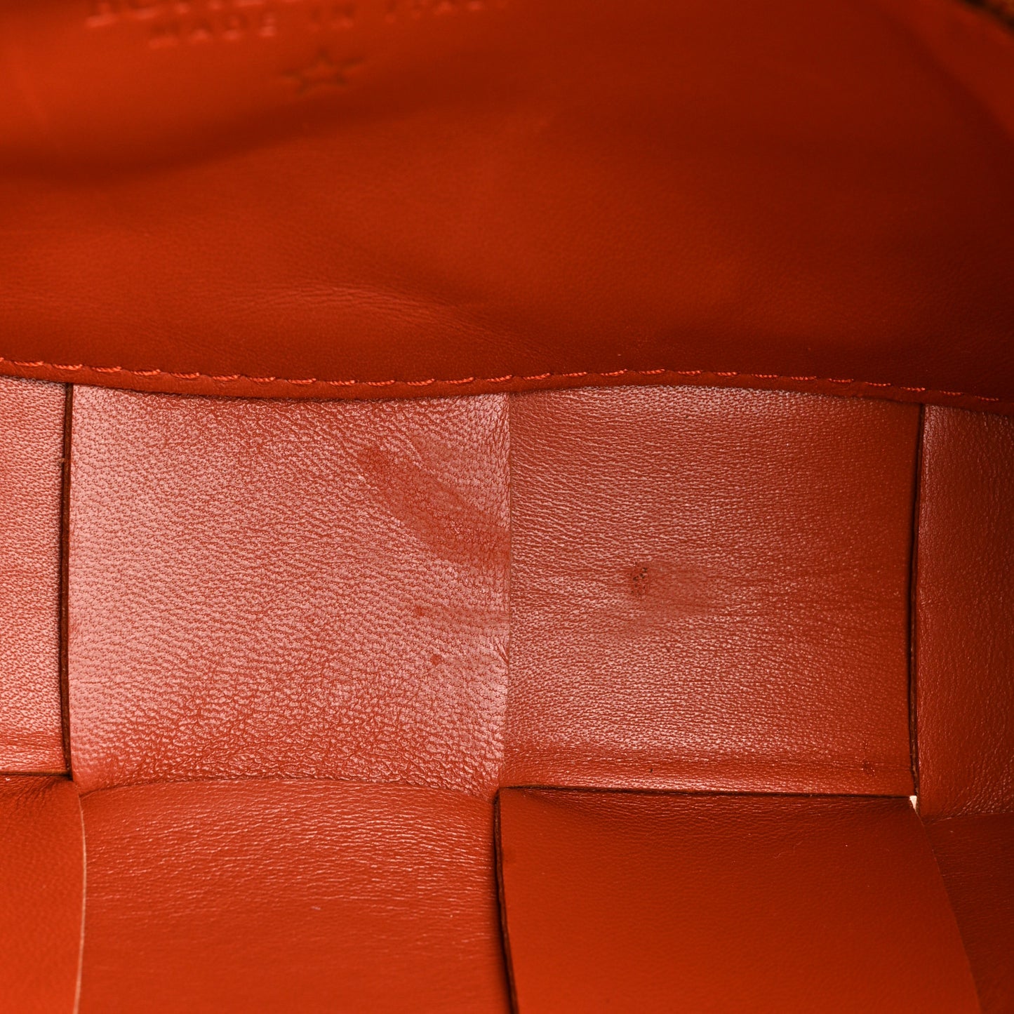 Grained Calfskin Maxi Intreccio Cassette Crossbody Bag Maple