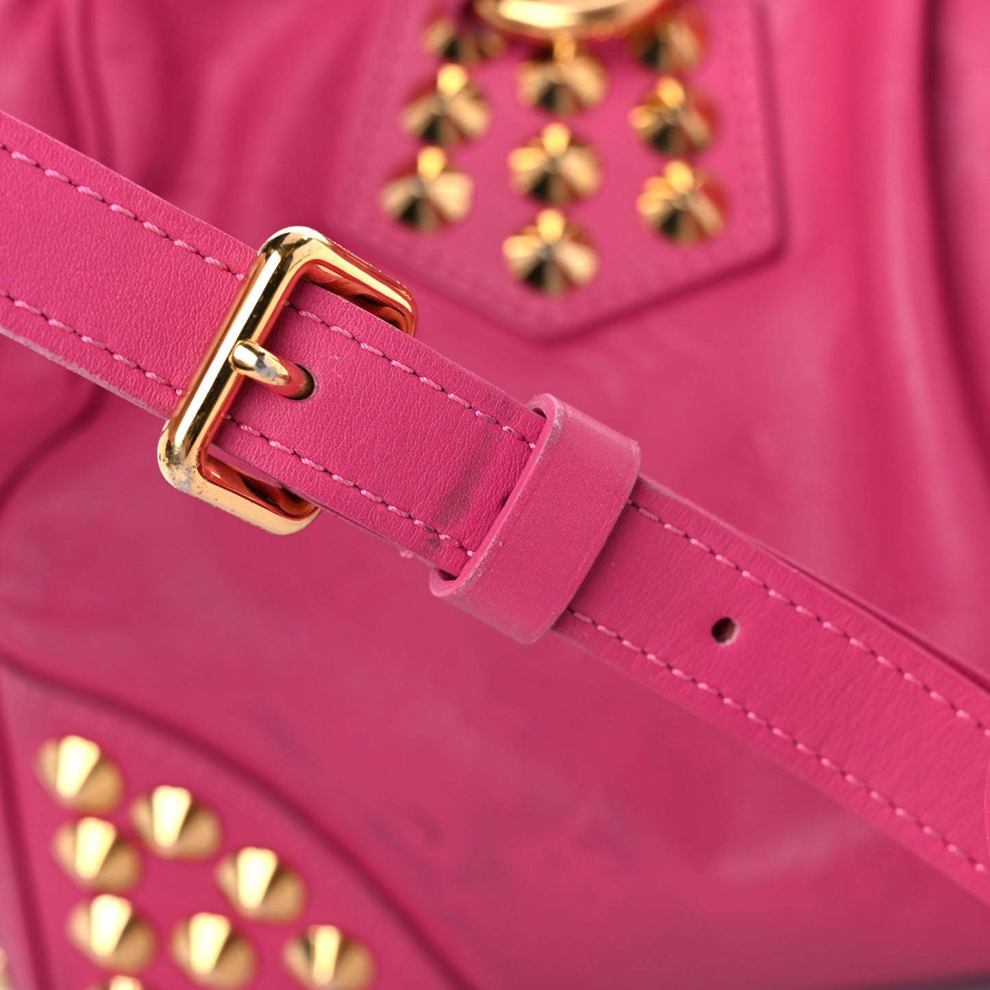 Calfskin Embossed Courtney MM Fuchsia