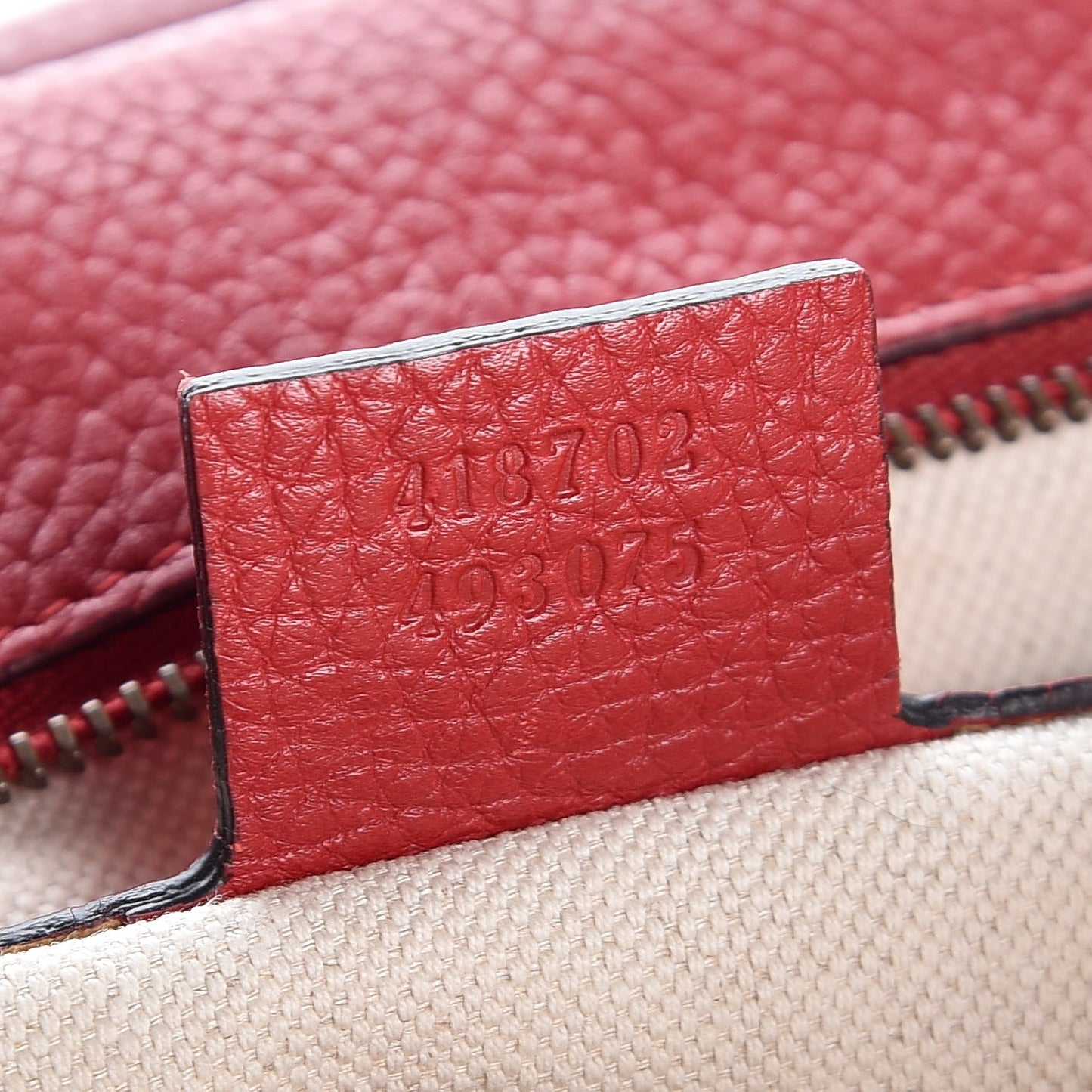 Calfskin Medium GG Marmont Top Handle Bag Vulcanic Red