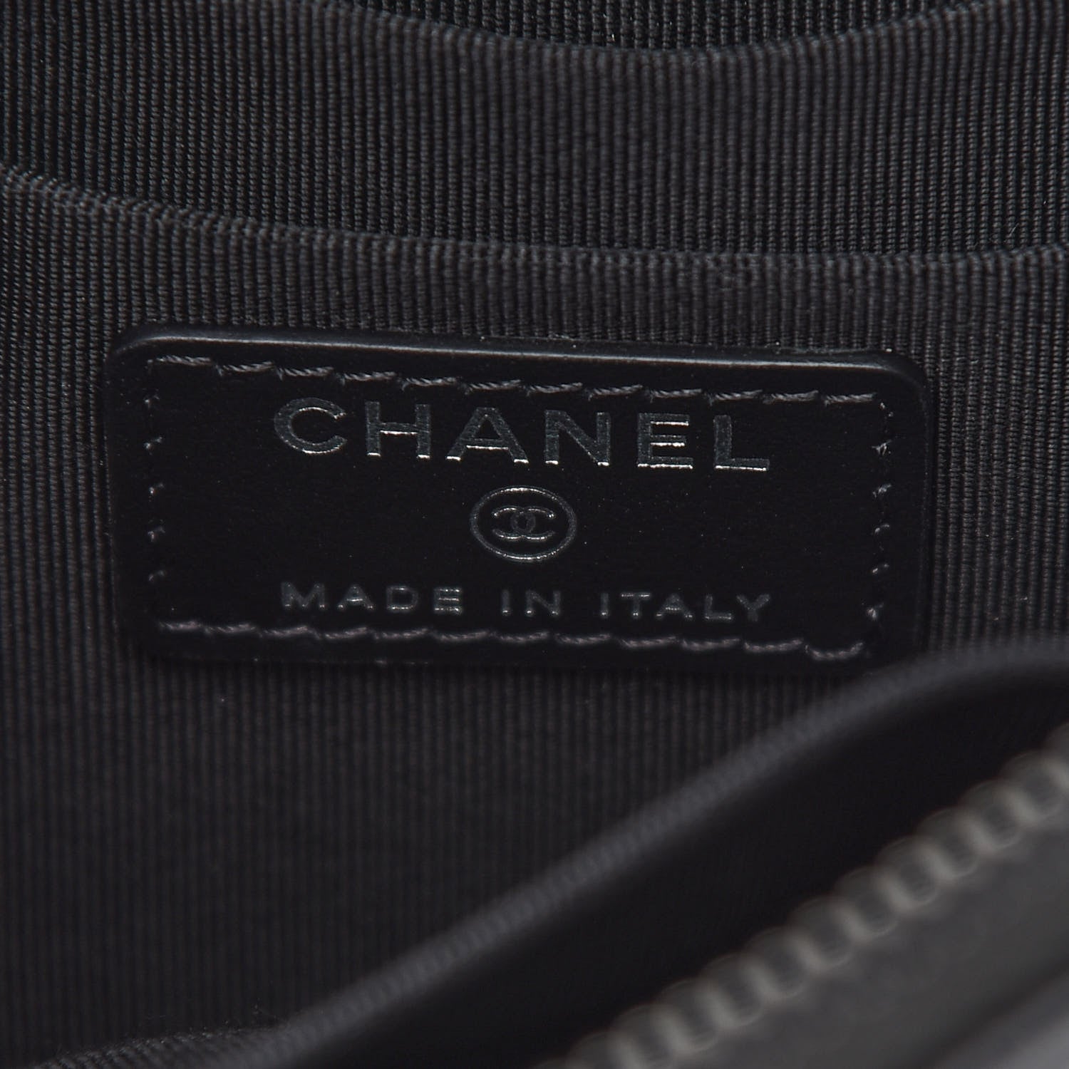 Chanel Aged Calfskin Quilted Medium Reissue Cosmetic Case So Black 6 of 7