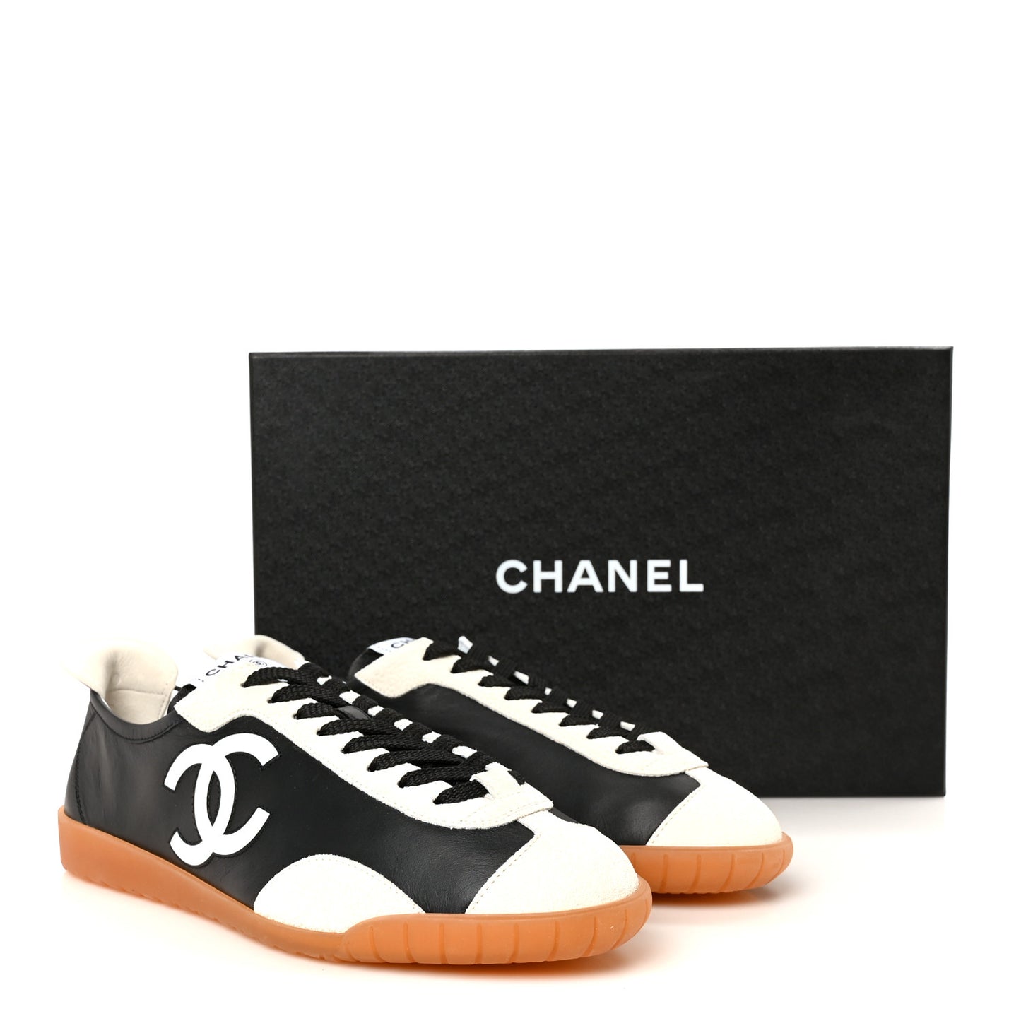 Calfskin Embossed Suede Sneakers 40 Black White