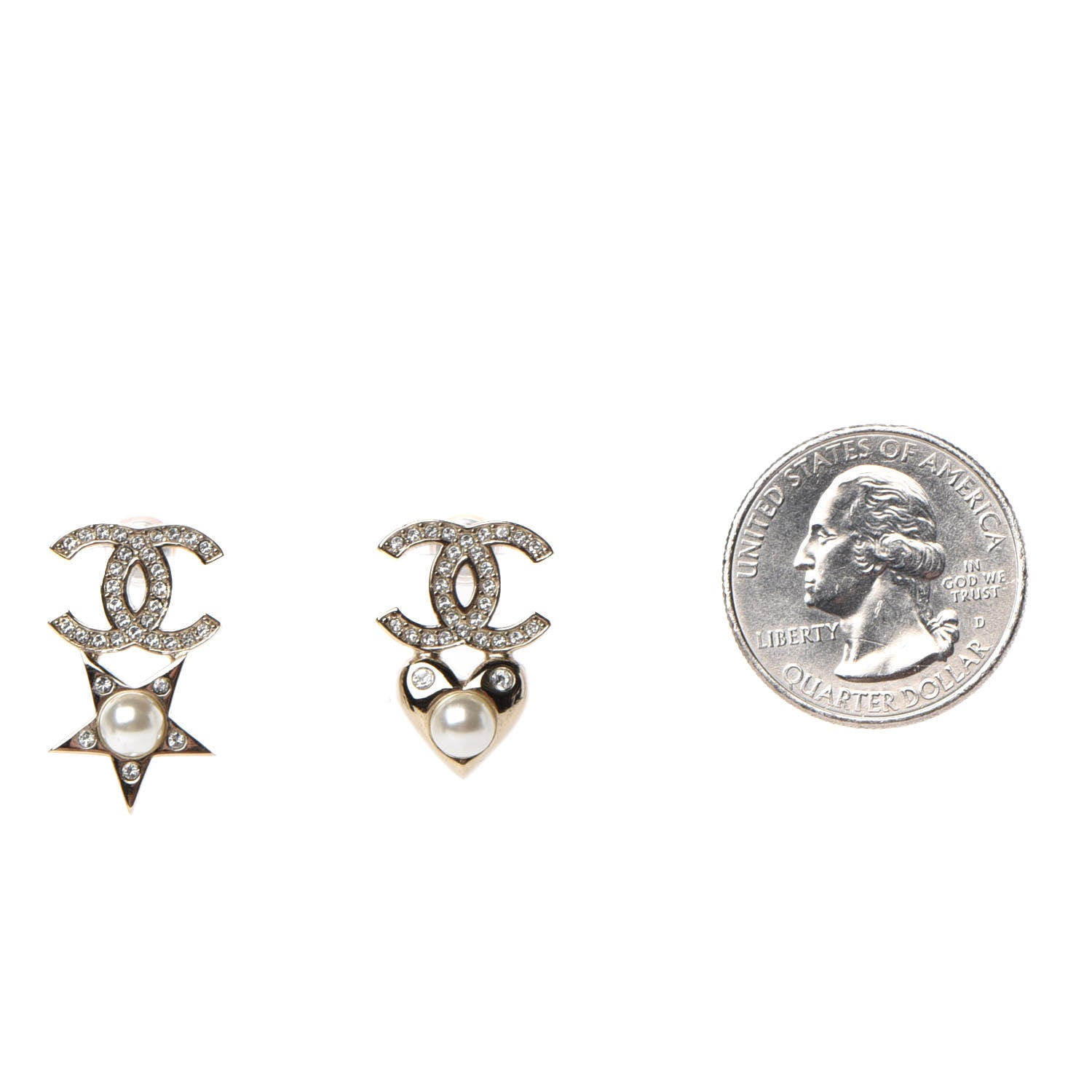 Chanel Crystal Pearl Charming Winter CC Star Heart Earrings Gold 2 of 5
