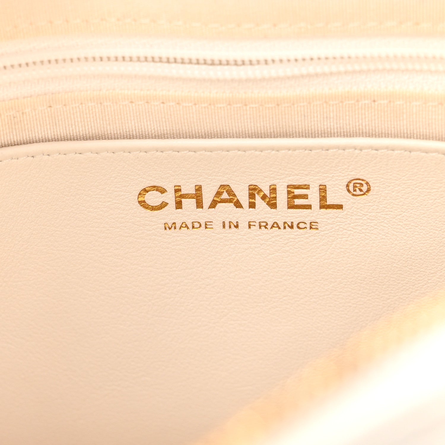 Chanel Calfskin Quilted Close To Me Hobo White 6 of 13