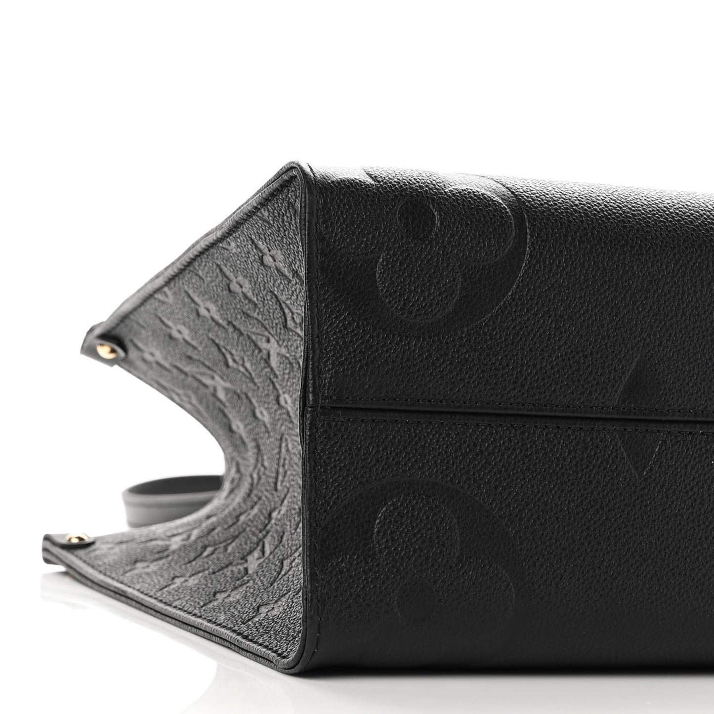 Empreinte Monogram Giant Onthego MM Black