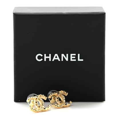 Chanel Metal Textured CC Earrings Gold 6 of 6