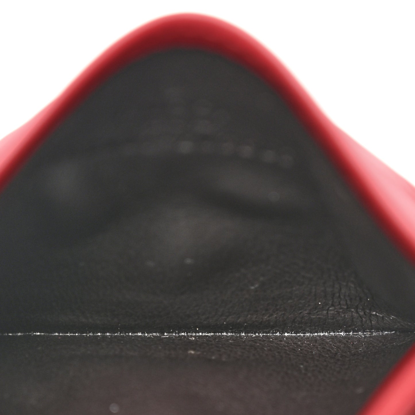 Calfskin Matelasse GG Marmont Card Holder Hibiscus Red