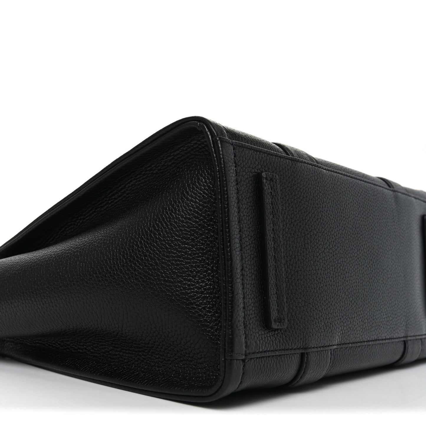 Grained Calfskin Medium The Tote Bag Black