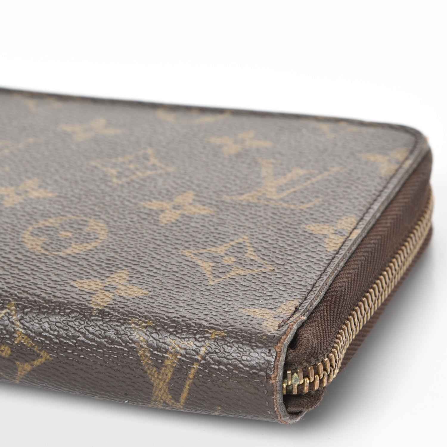 Louis Vuitton Monogram Zippy Organizer Wallet 9 of 16