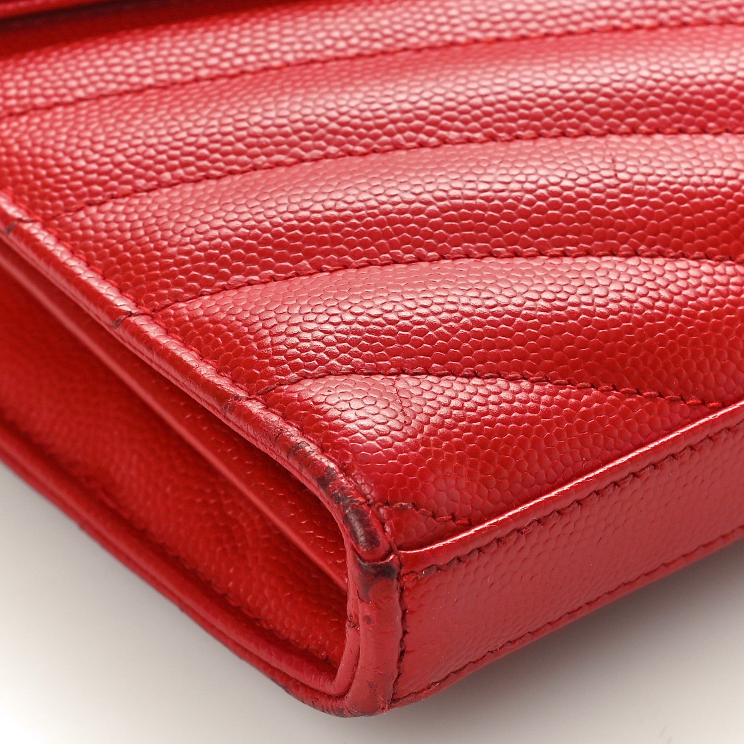 Saint Laurent Grain De Poudre Matelasse Chevron Monogram Chain Wallet Red 8 of 13