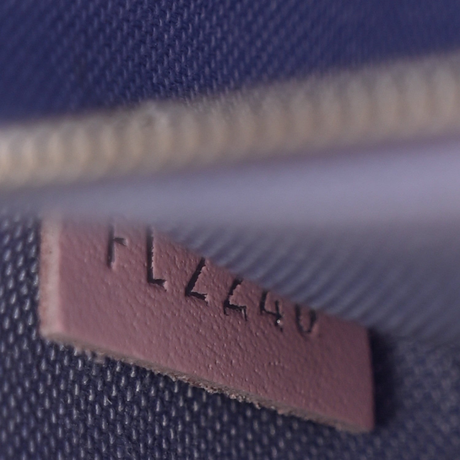 Louis Vuitton Monogram Escale Onthego GM Pastel 5 of 11