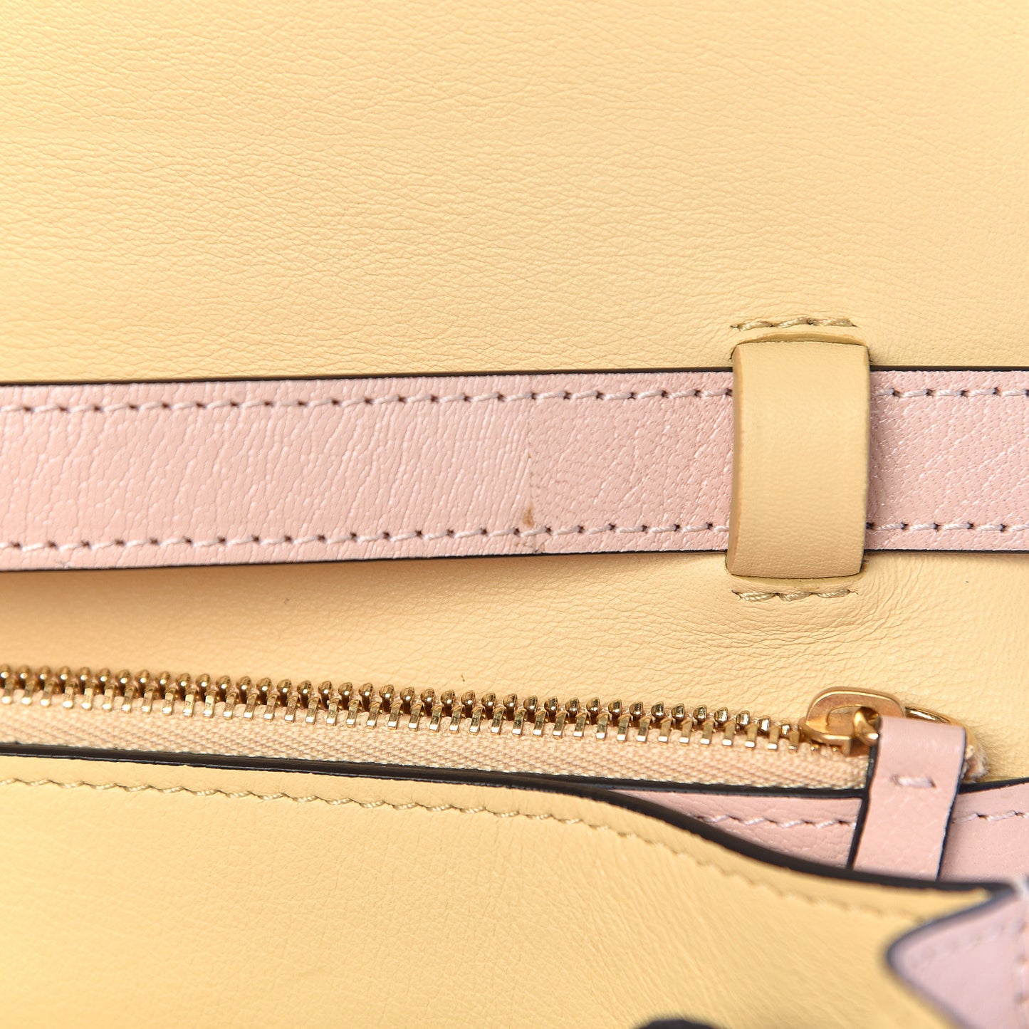 Shiny Goatskin Medium Classic Box Flap Bag Blush