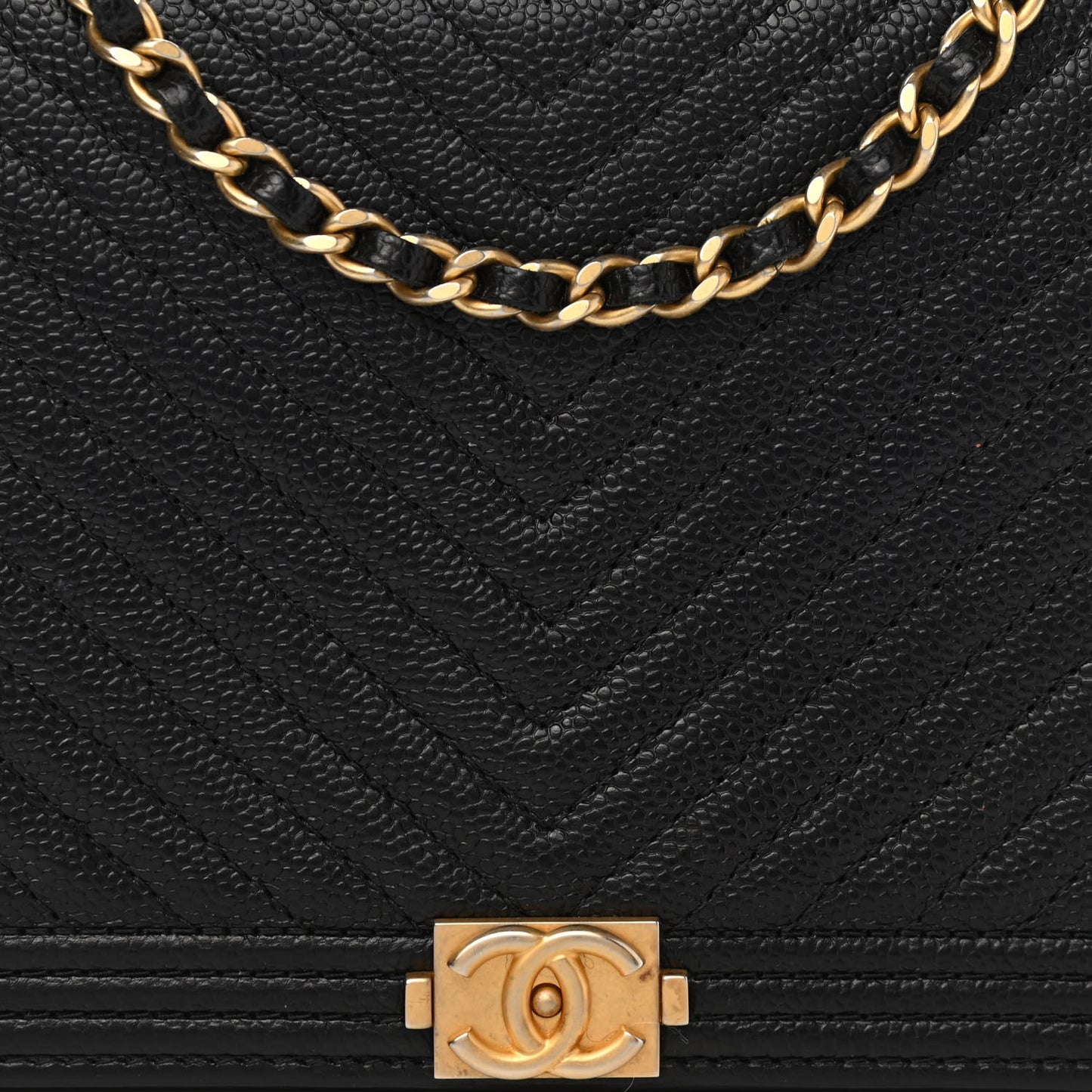 Caviar Chevron Quilted Boy Wallet On Chain WOC Black