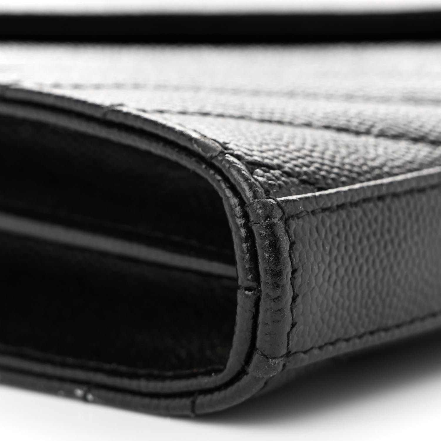 Saint Laurent Grain De Poudre Matelasse Chevron Monogram Monochrome Chain Wallet Black 9 of 12