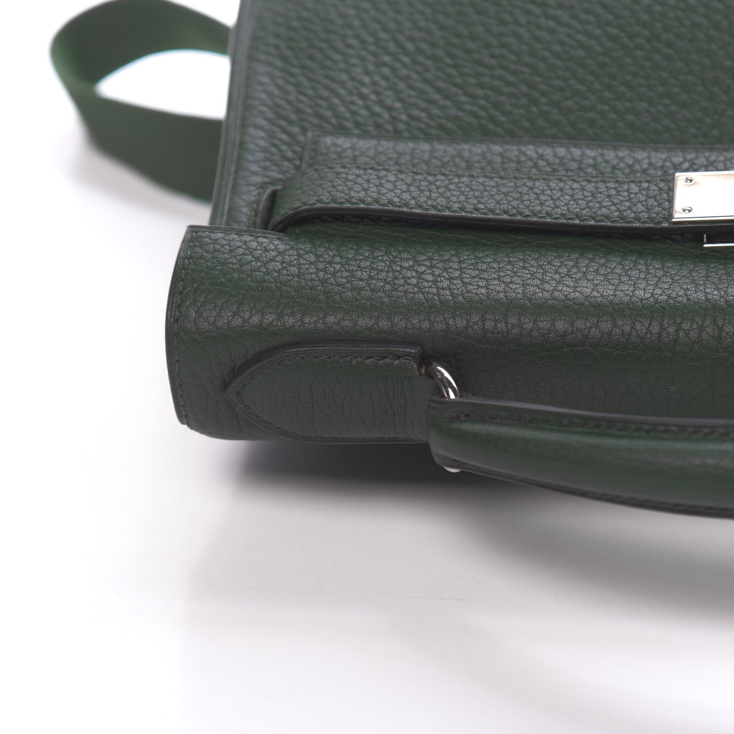 Togo Kelly Ado Backpack Vert Fonce