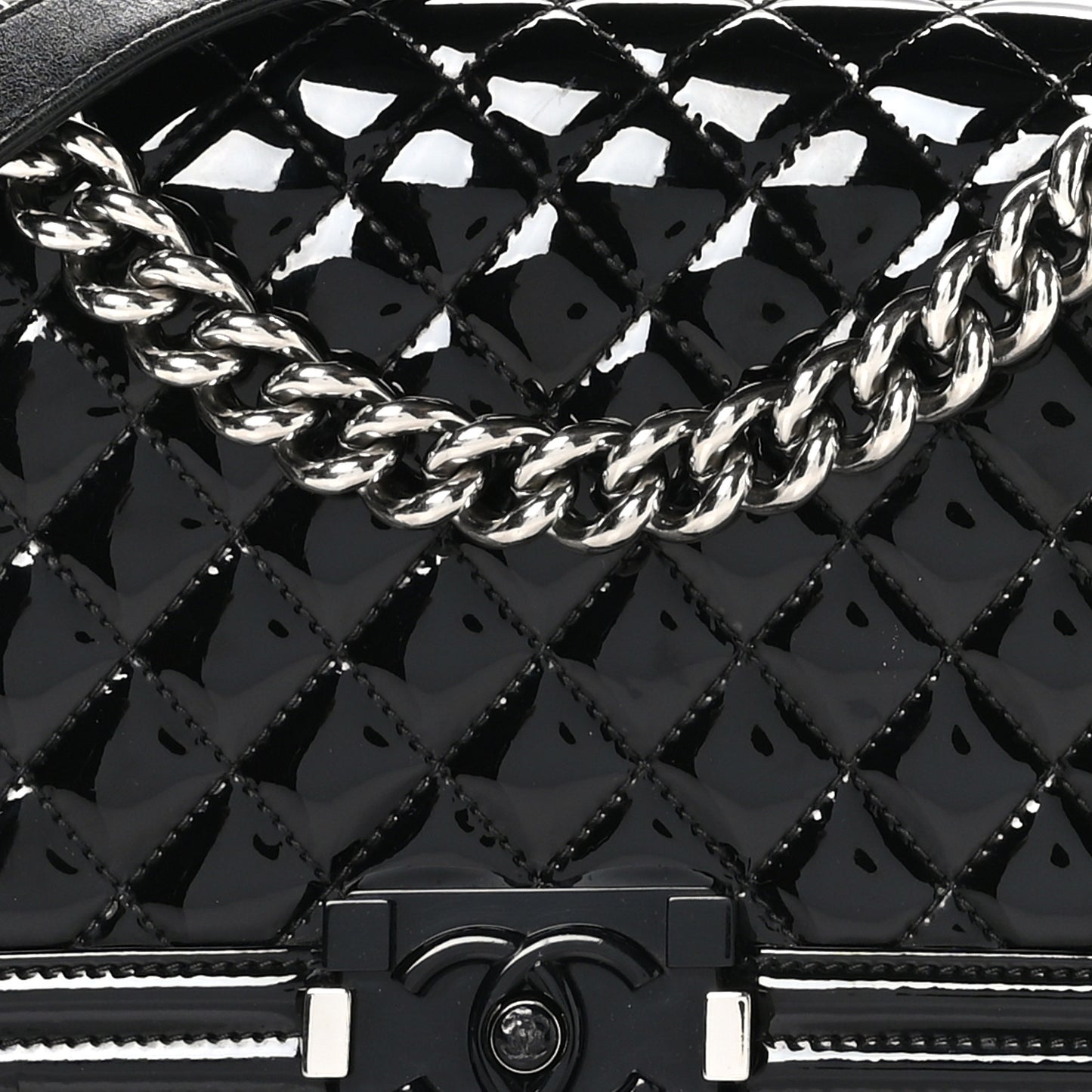 Patent Calfskin Quilted Medium Plexiglass Boy Flap Black