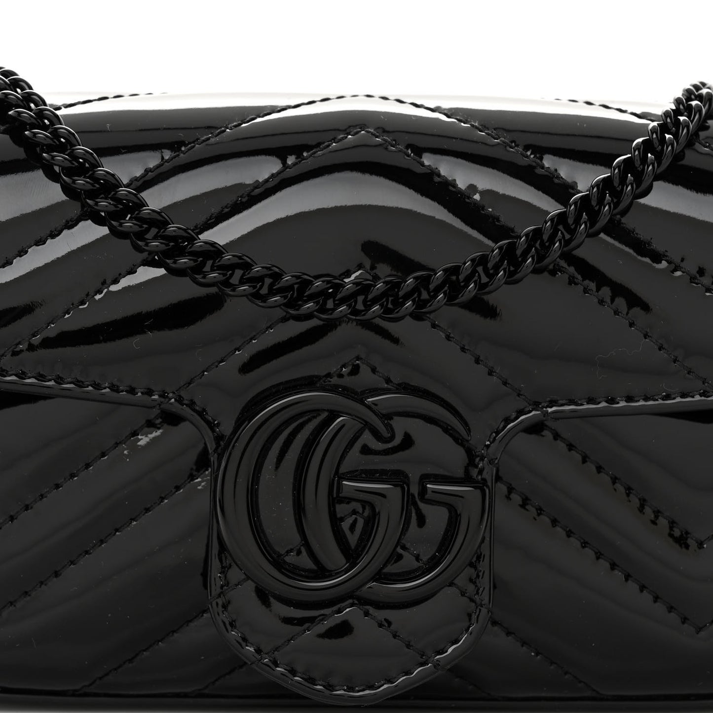 Patent Lambskin Enamel Matelasse Monochrome Super Mini GG Marmont Shoulder Bag Black