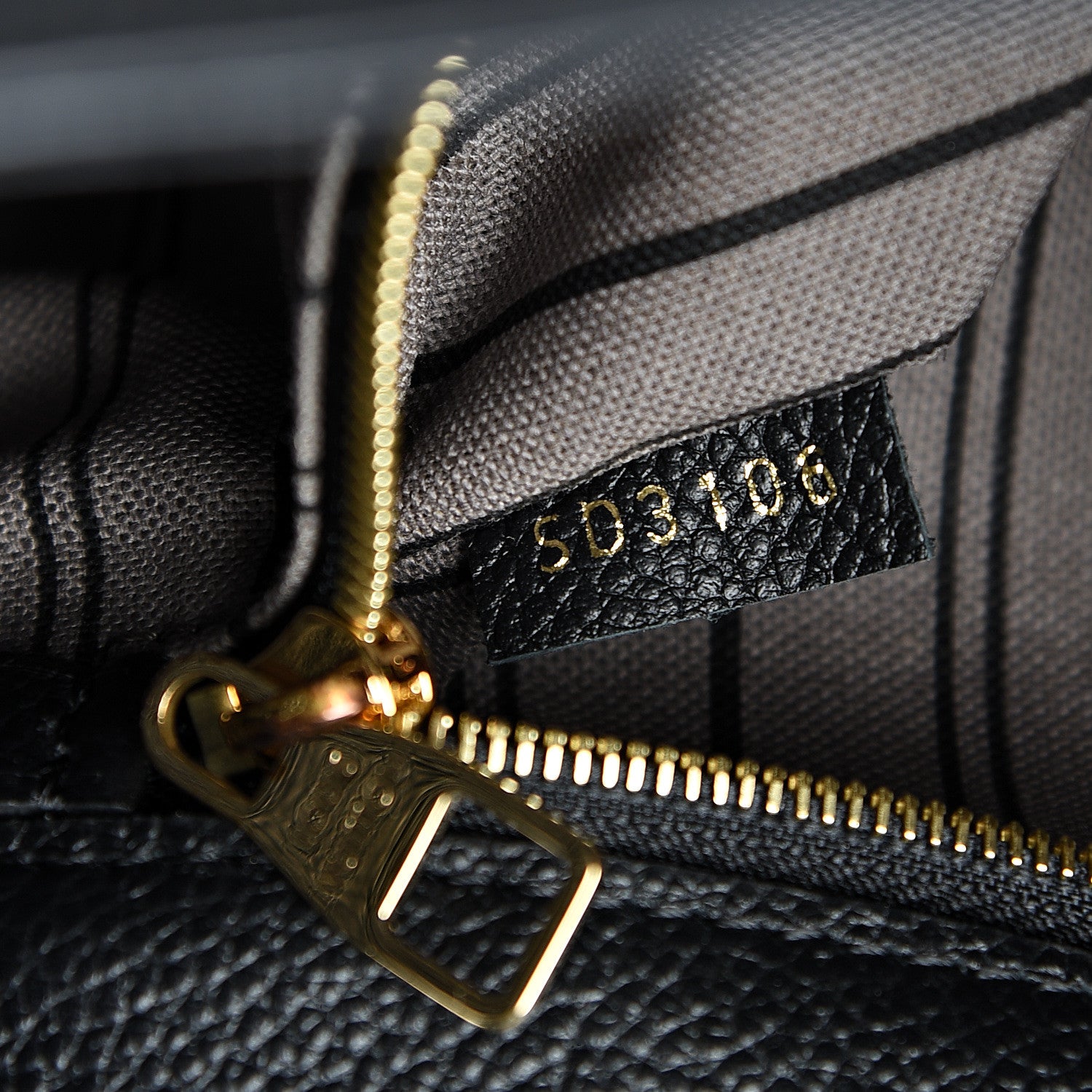 Louis Vuitton Empreinte Spontini Black 6 of 9