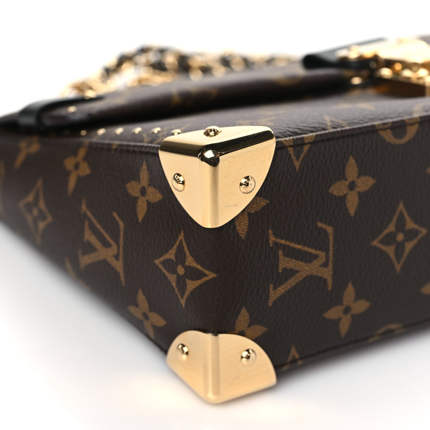 Monogram Trunkie