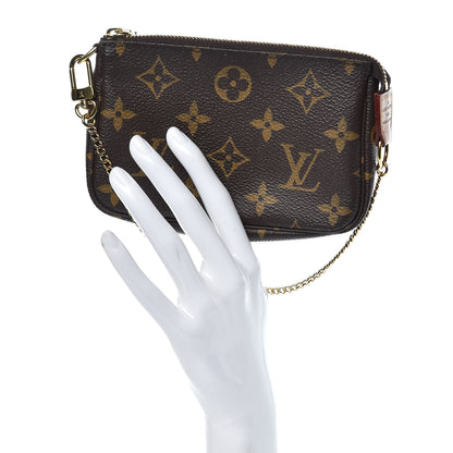 Louis Vuitton Monogram Mini Pochette Accessories 2 of 8
