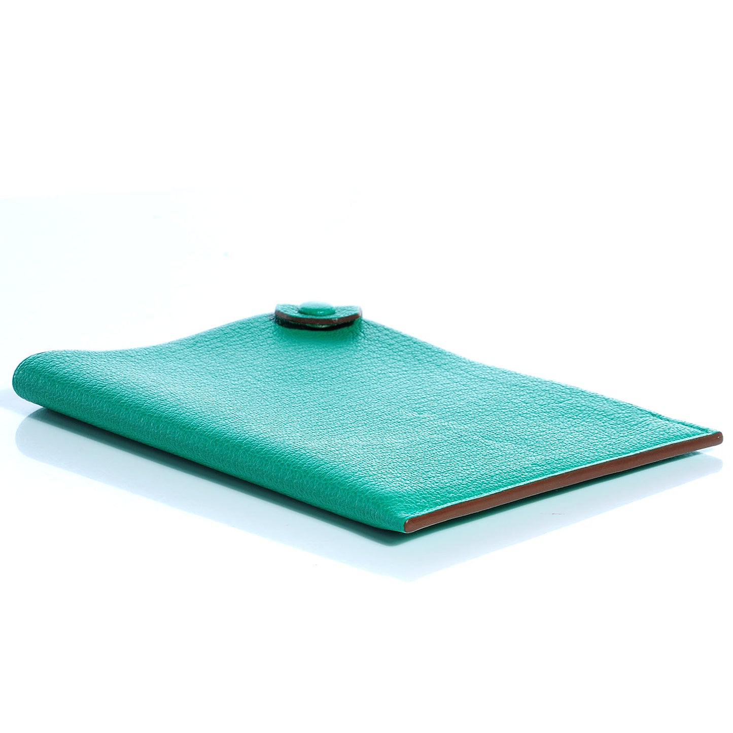 Chevre Mysore Tarmac PM Passport Holder Menthe