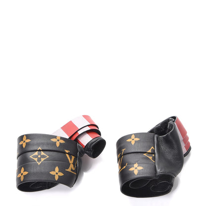 Louis Vuitton Lambskin Monogram Glovette 1 of 6