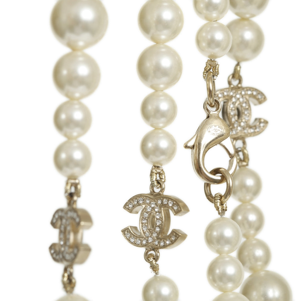 Crystal CC Graduated Pearl Necklace 35