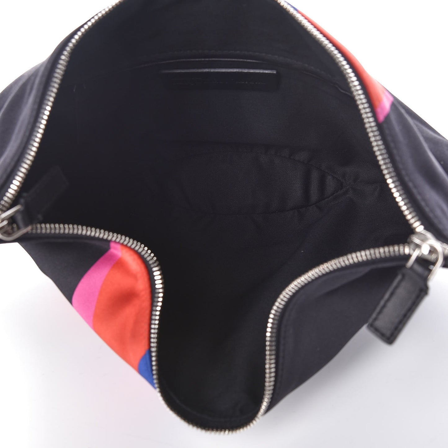Silk Print De Manta Heart Print Clutch Black Red Pink