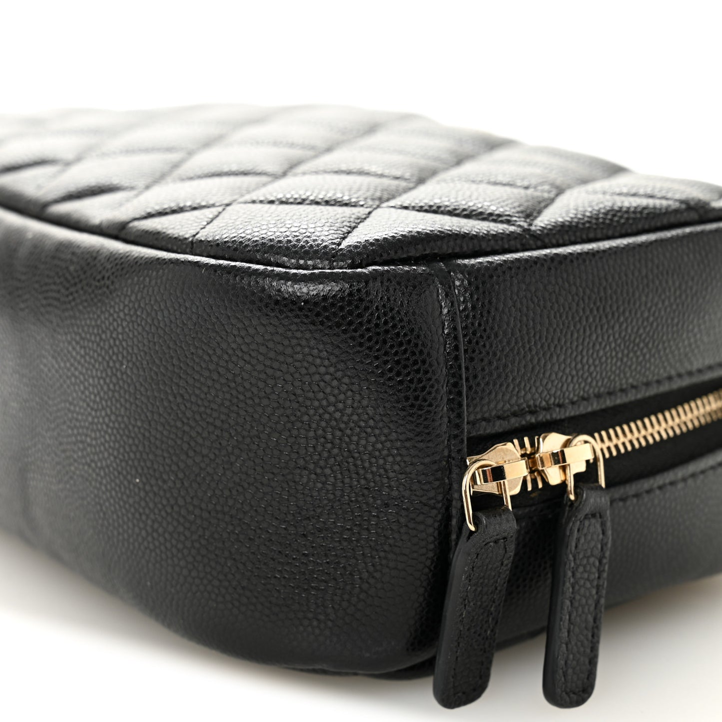 Caviar Quilted Medium Curvy Pouch Cosmetic Case Black