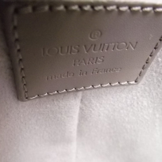 Epi Demi-Lune Pochette Lilac