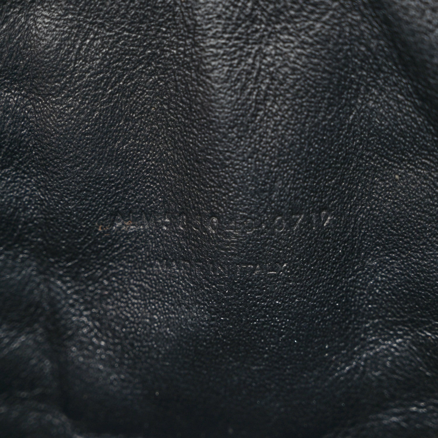 Saint Laurent Grain De Poudre Matelasse Monochrome Monogram Mini Lou Camera Bag Black 7 of 10