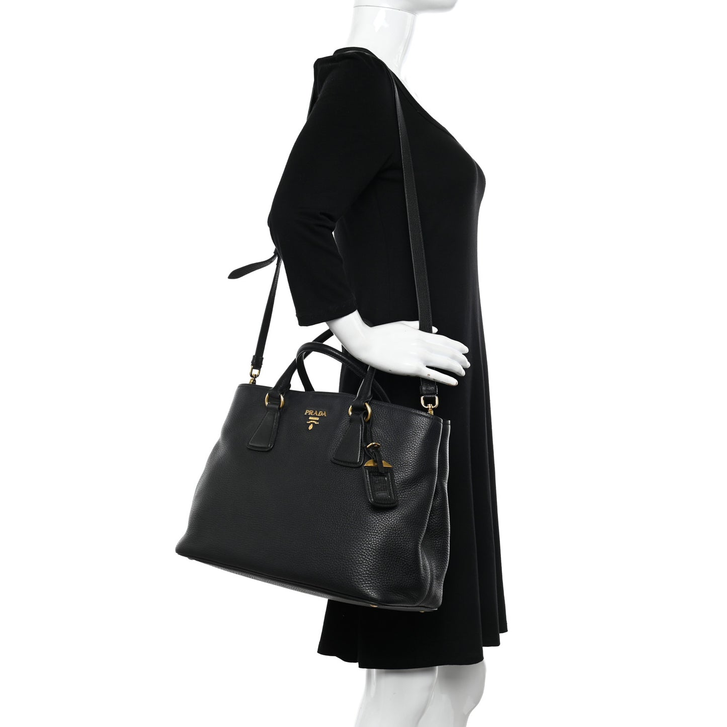 Vitello Daino Tote Black