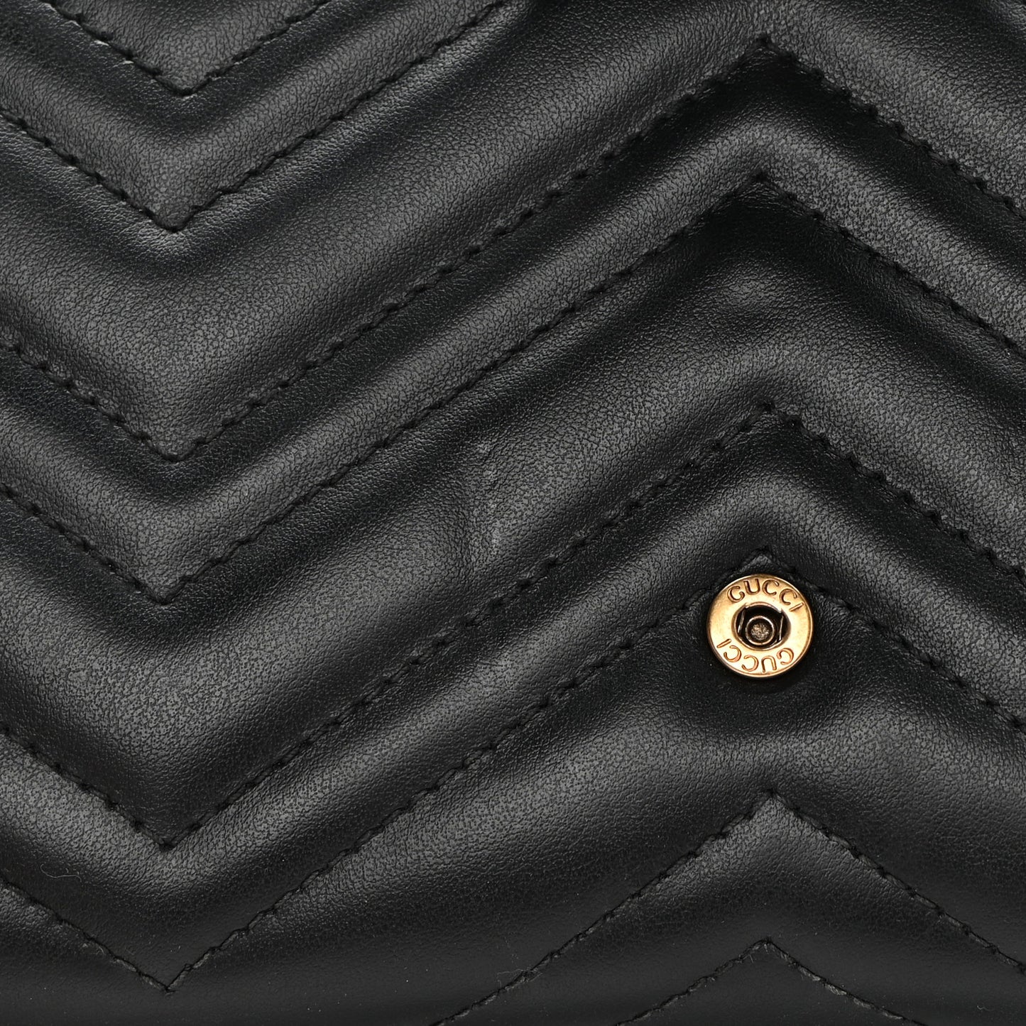 Calfskin Matelasse GG Marmont Chain Wallet Black