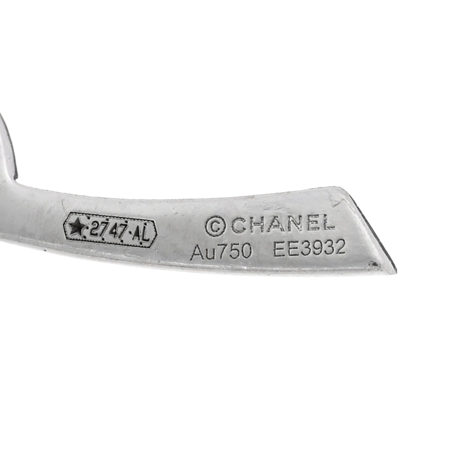 18K White Gold Diamond Plume De Chanel Clip On Earrings