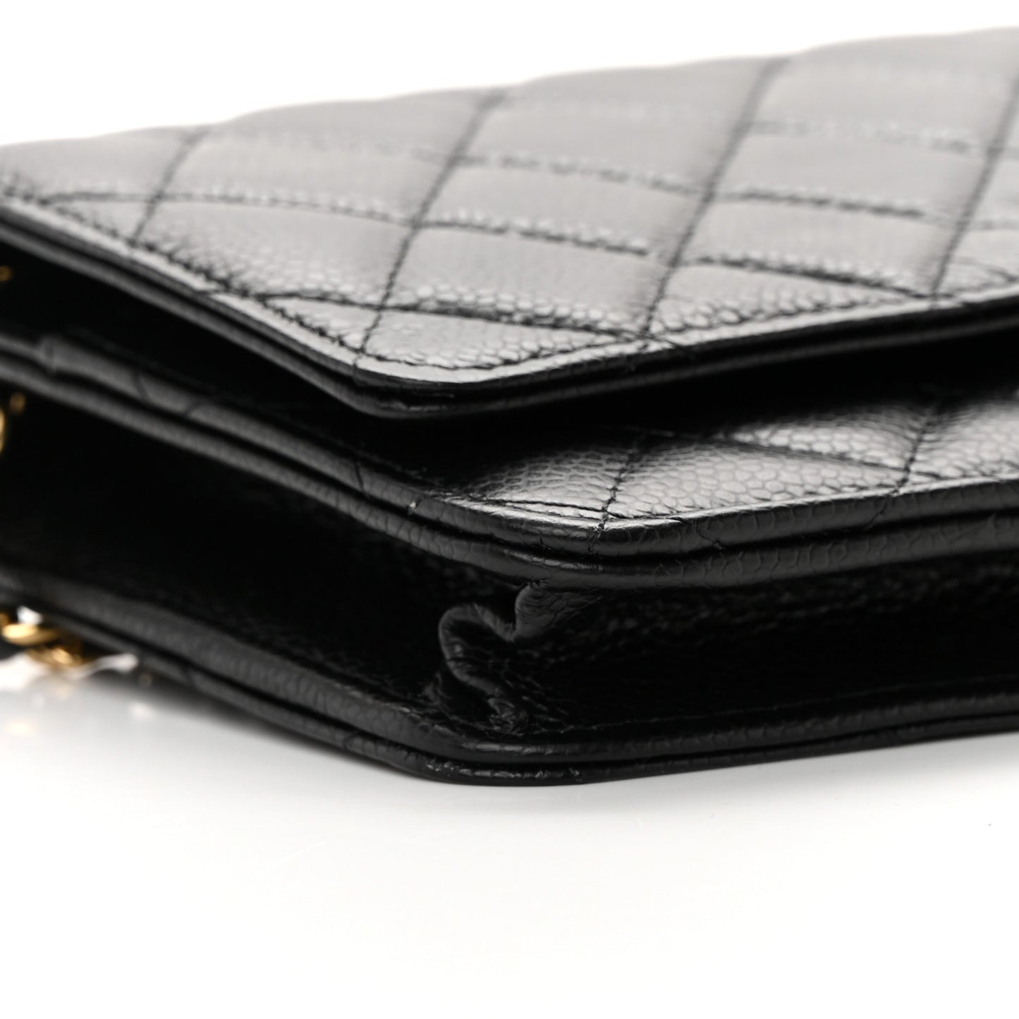 Caviar Quilted Wallet on Chain WOC Black