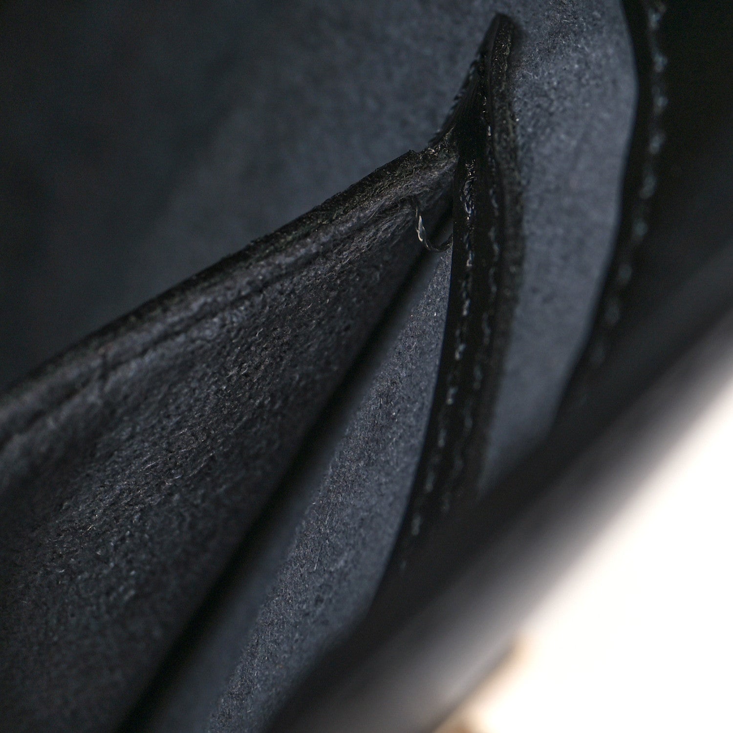Louis Vuitton Epi Cluny Black 11 of 11