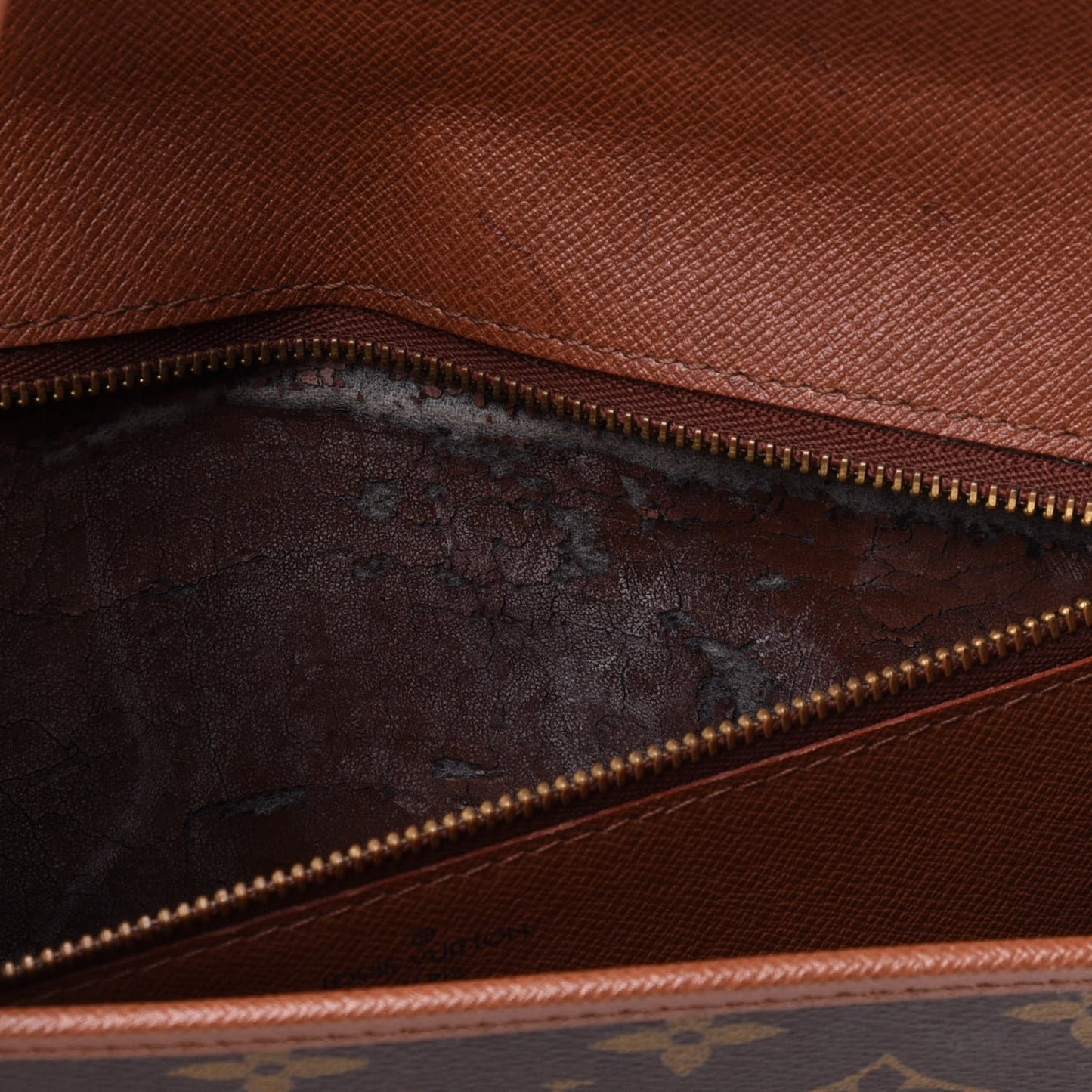 Monogram Pochette Bordeaux