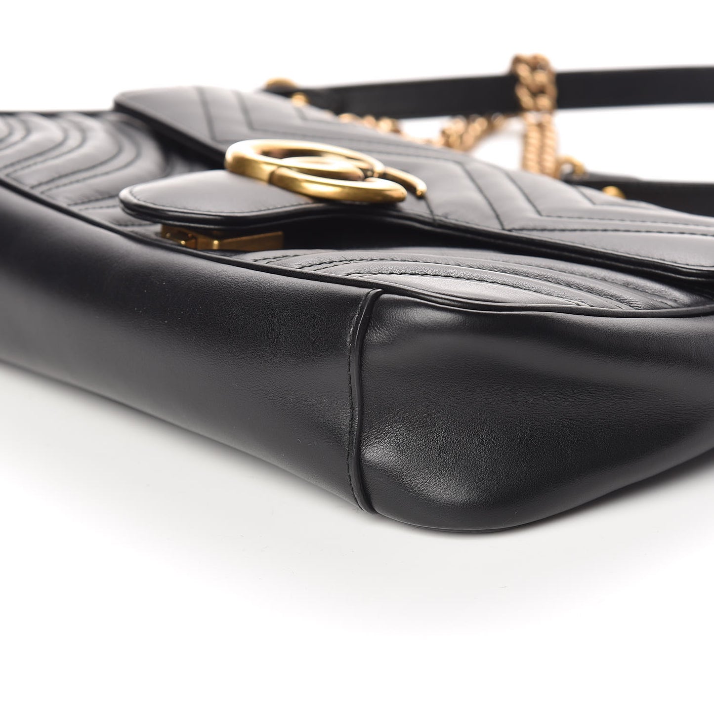 Calfskin Matelasse Small GG Marmont Shoulder Bag Black