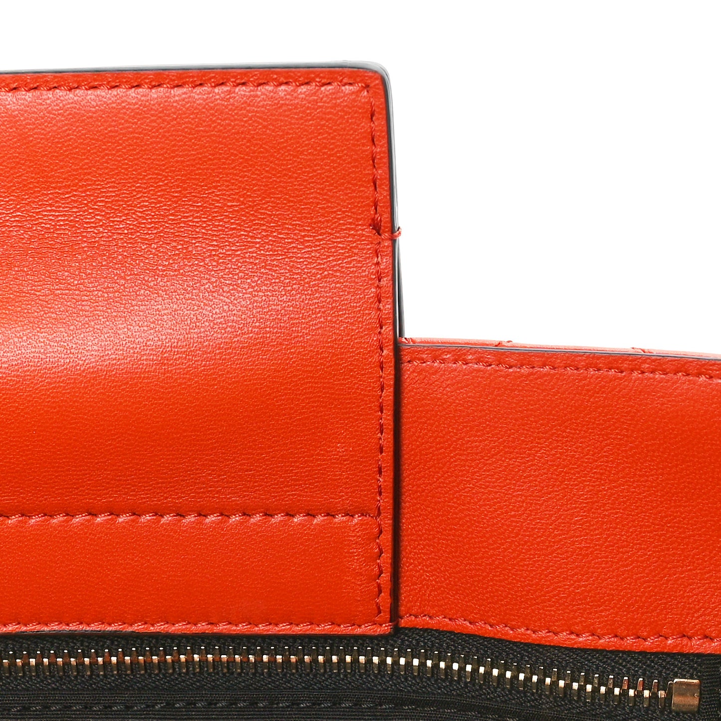 Nappa Quilted Medusa Chain Shoulder Bag Orange